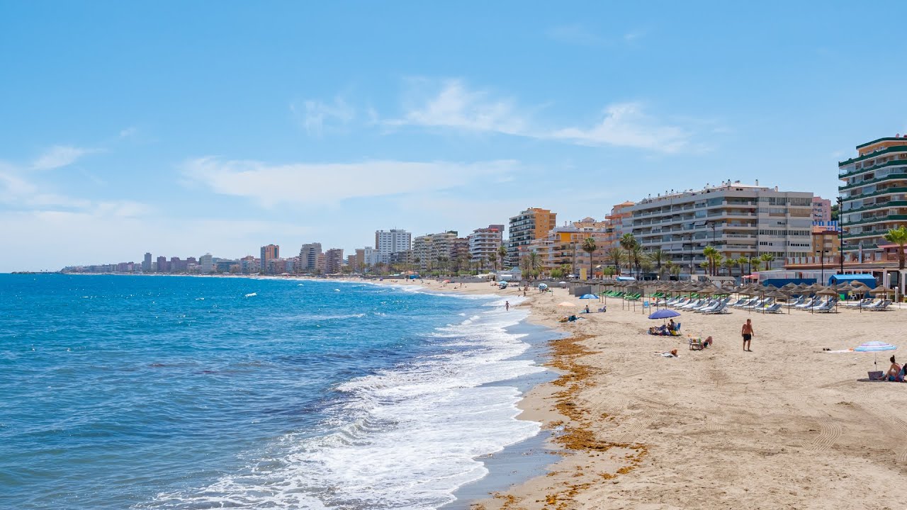 Los Boliches Beach in Fuengirola